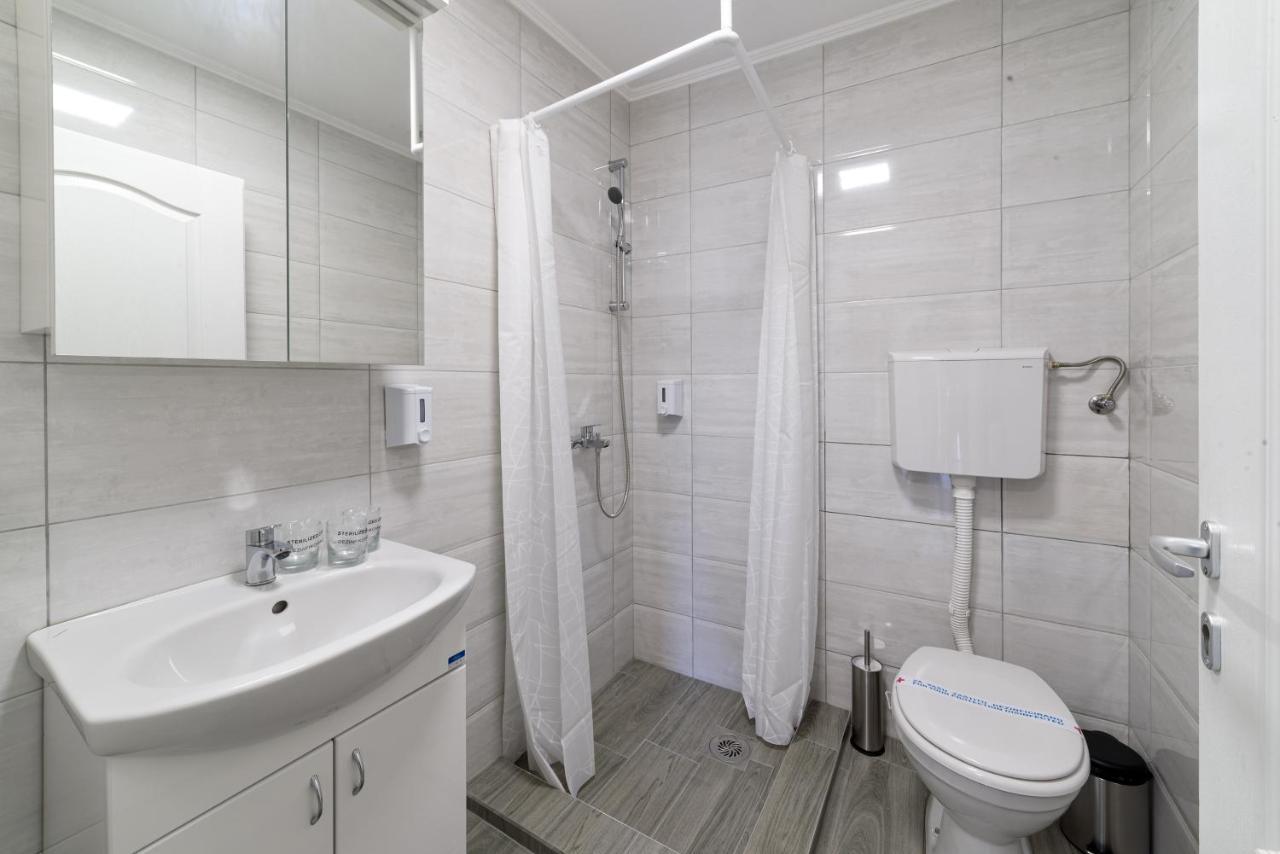 Dumalux Garden Apartment Суботица Екстериор снимка